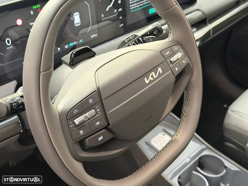 Kia EV3 81.4 kWh Tech - 11