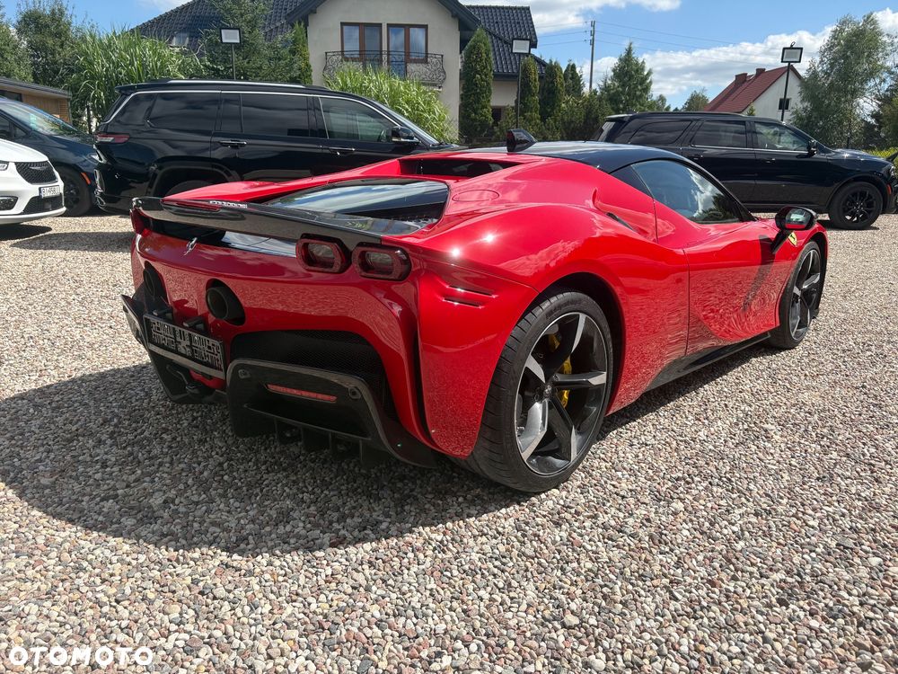Ferrari SF90 Stradale - 4