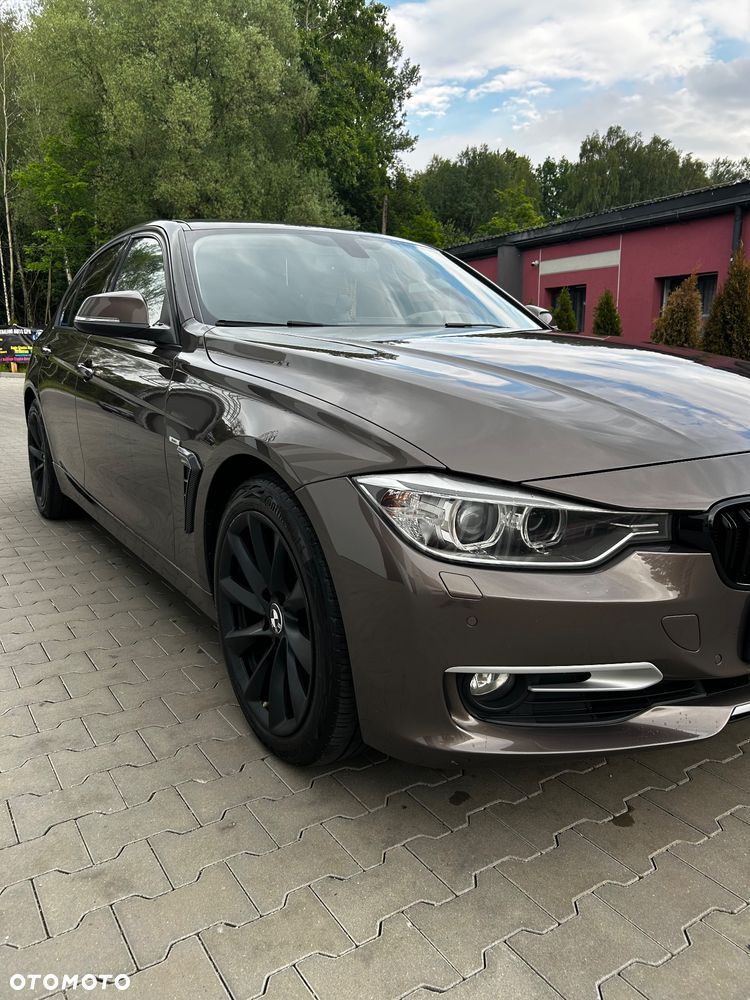 BMW Seria 3 328i Modern Line - 4