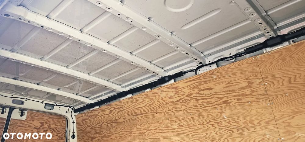 Volkswagen CRAFTER 2.0 TDI, L2H2 , Sredni , Krajowy, Euro5 , Blaszak, - 28