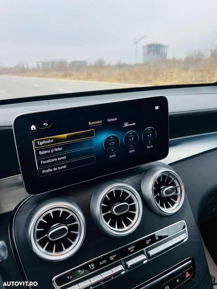 Mercedes-Benz GLC - 18