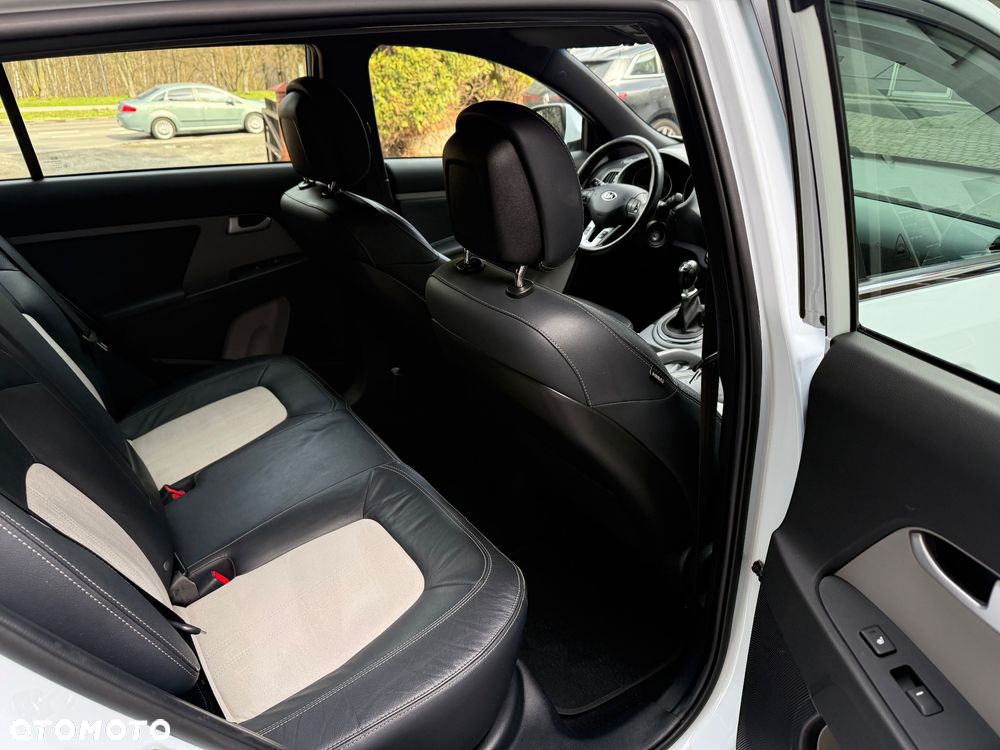 Kia Sportage 1.6 GDI M 2WD - 30