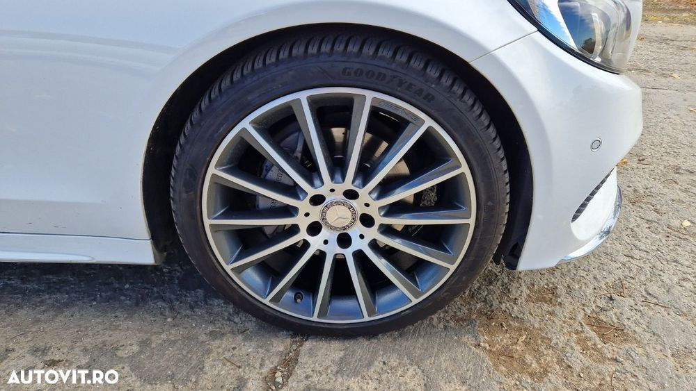 Mercedes-Benz C - 16