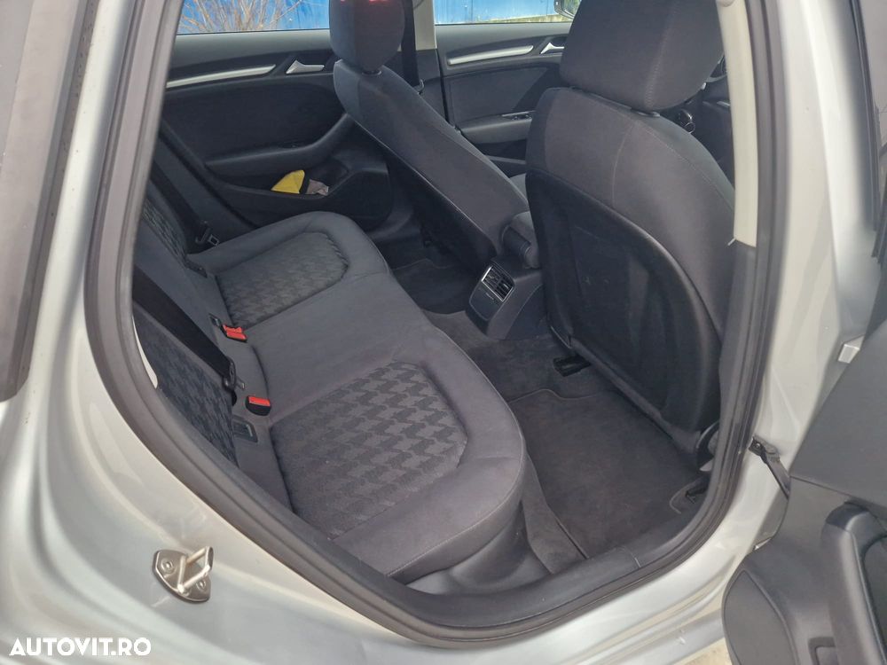 Audi A3 2.0 TDI Limousine Attraction - 9