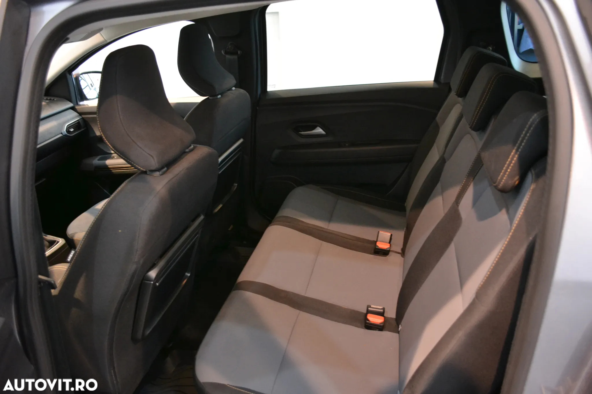 Dacia Jogger 7 locuri HEV 140 Extreme - 7