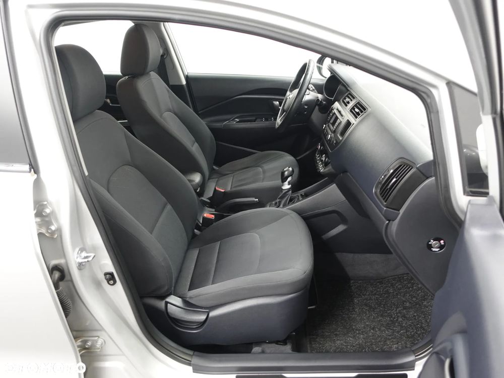 Kia Rio 1.4 CRDI Spirit - 25