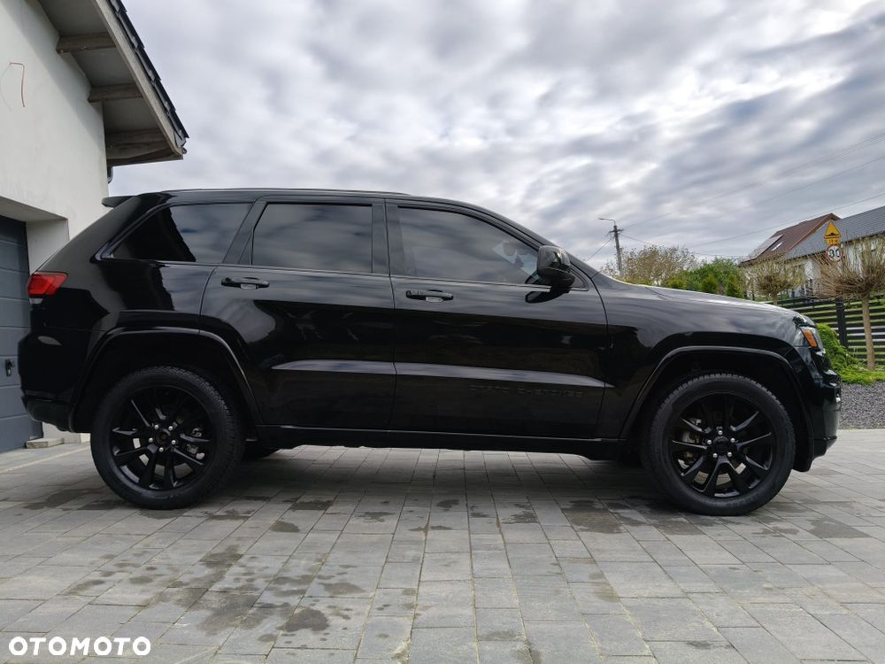 Jeep Grand Cherokee - 2