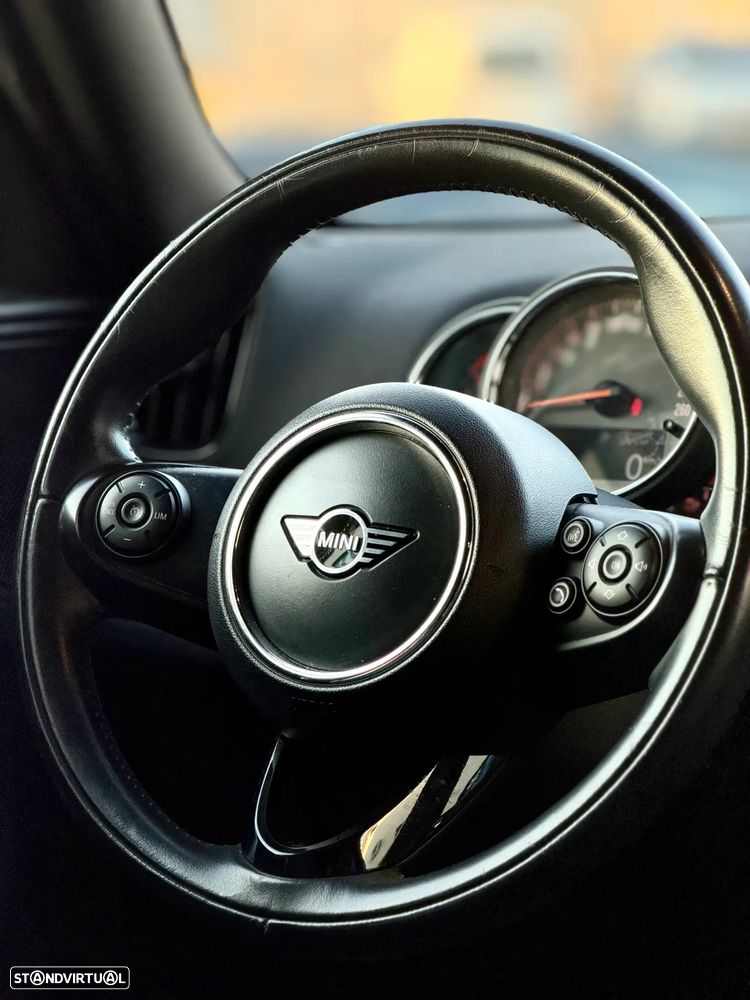 MINI Countryman One D - 31