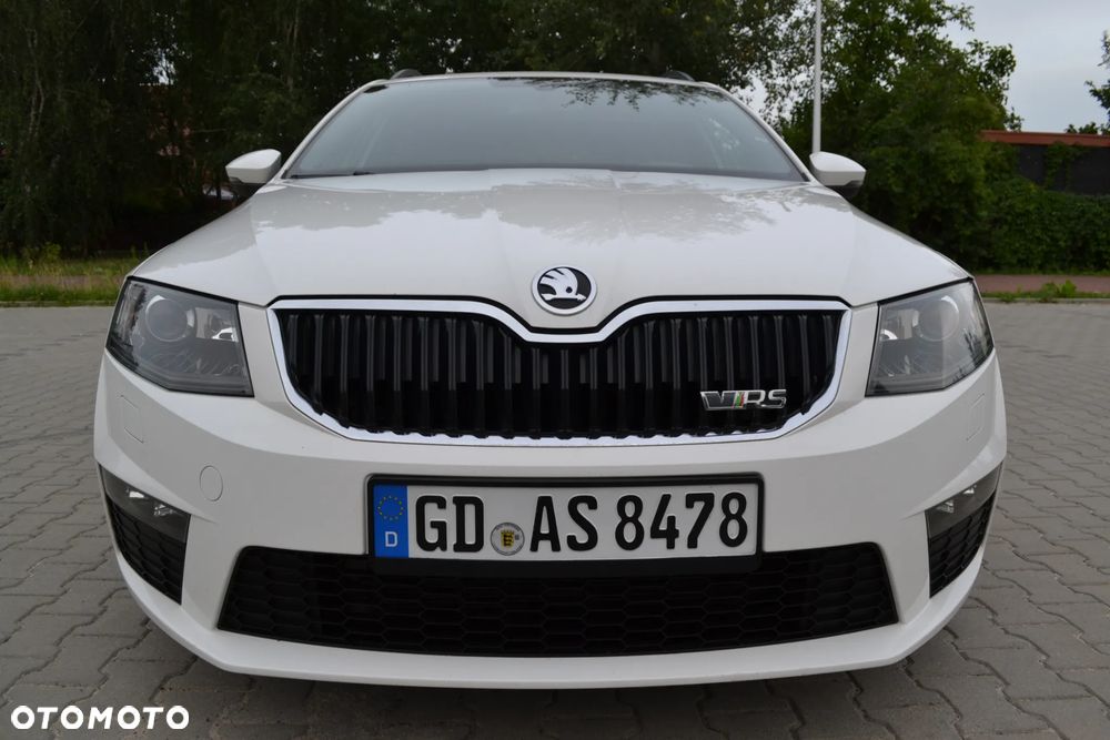 Skoda Octavia 2.0 TDI (Green tec) RS - 12
