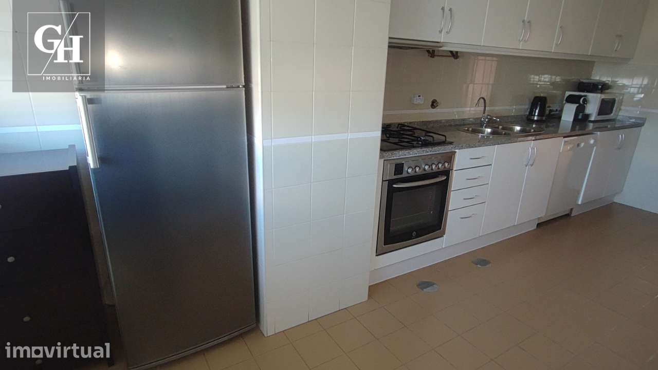 Apartamento T2 no centro de Famalicão - Mobilado e Equipado - Grande imagem: 2/9