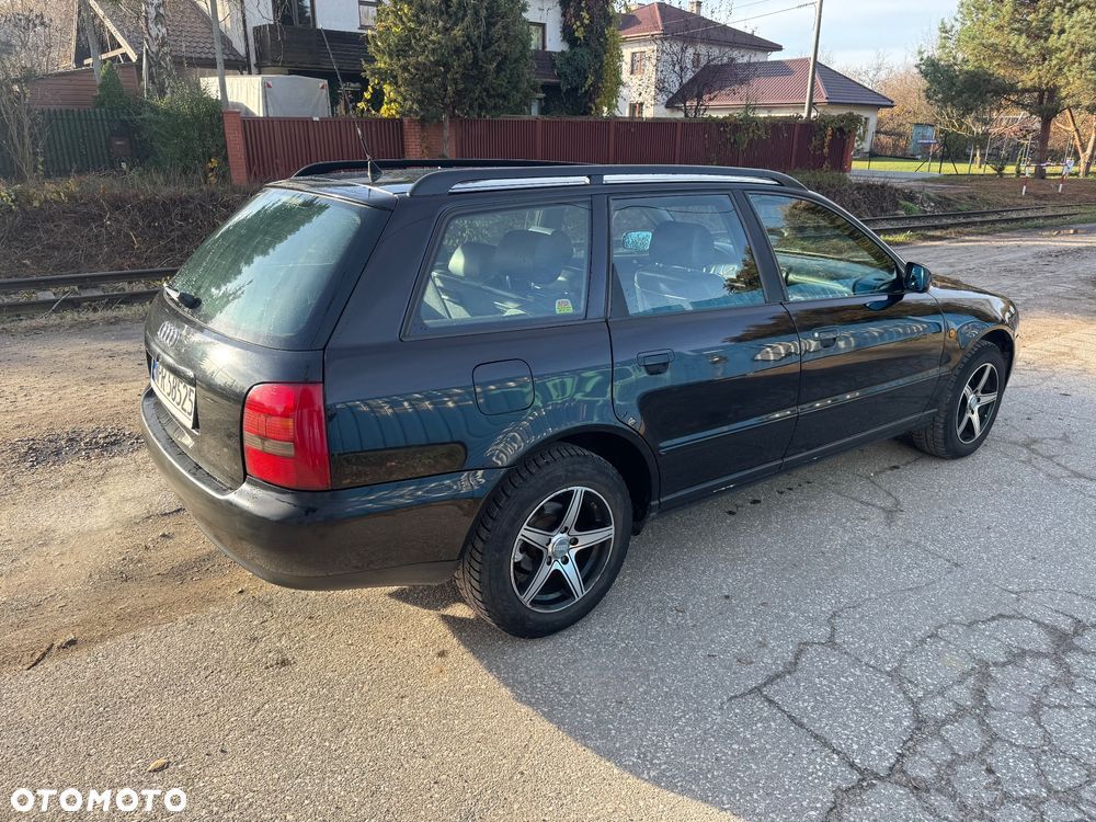 Audi A4 Avant - 3