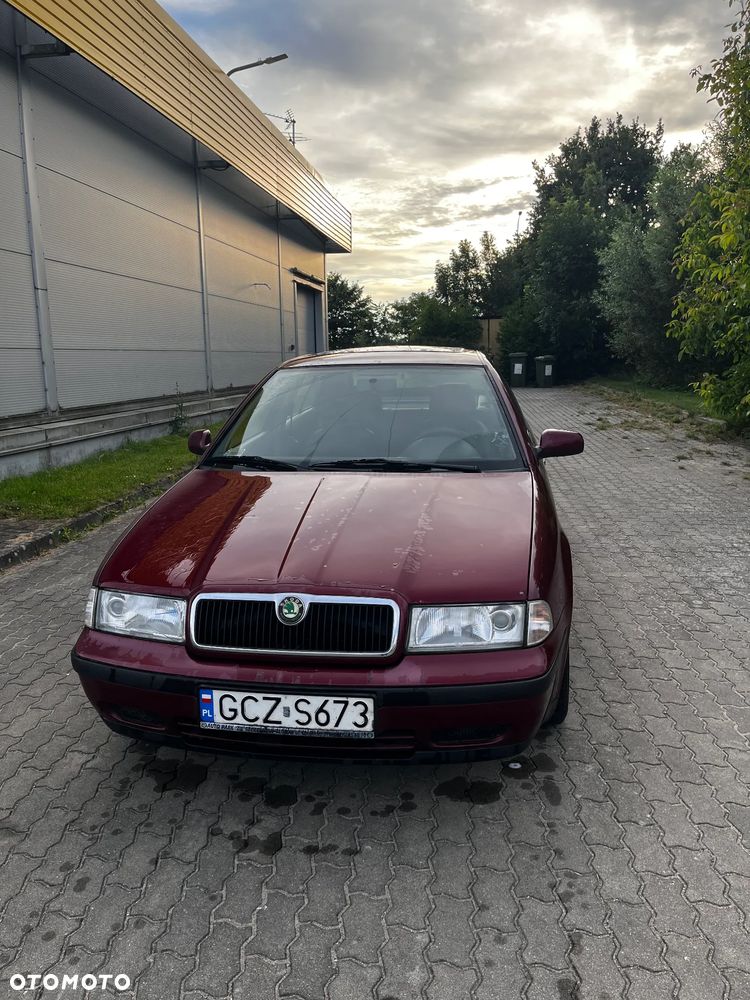 Skoda Octavia 1.6 Classic - 1