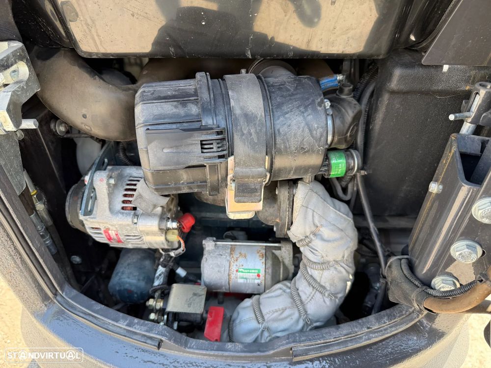 Case CX12D Roll Bar - 9
