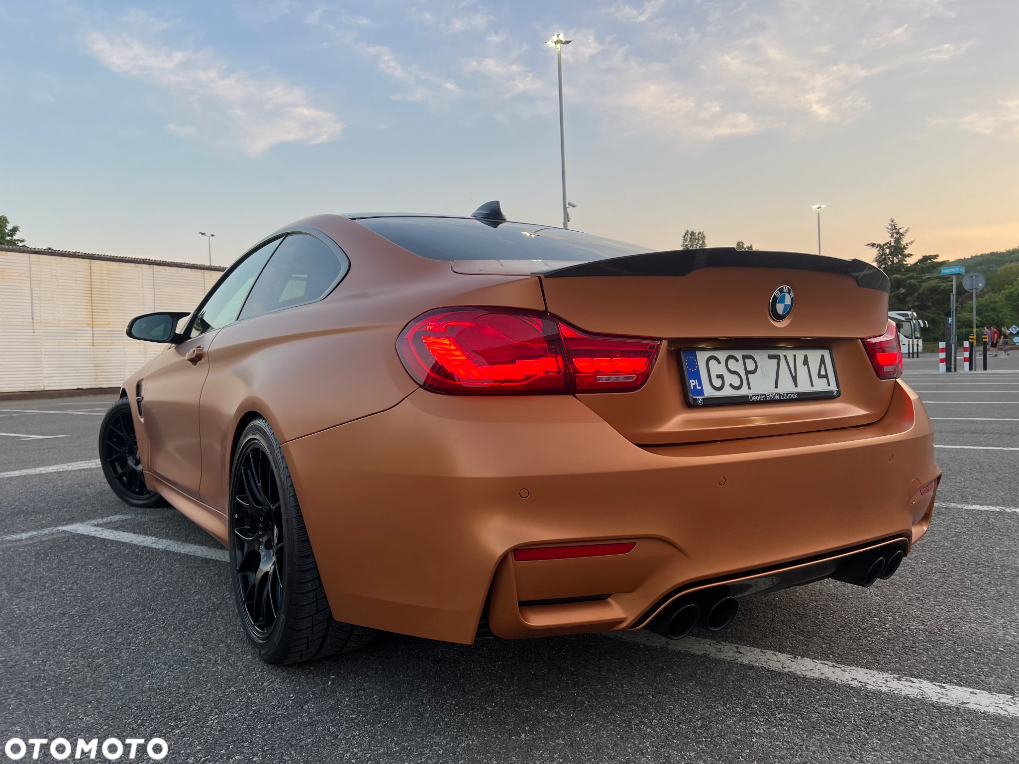 BMW M4 Coupe DKG - 12