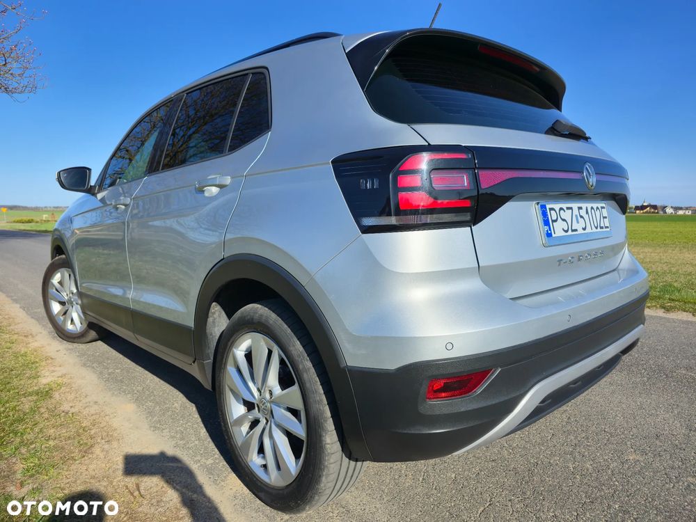 Volkswagen T-Cross - 11