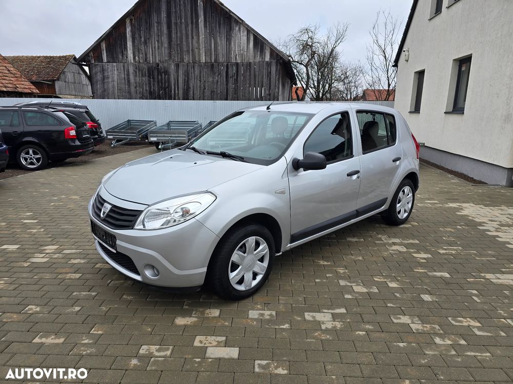Dacia Sandero 1.2 16V Ambiance - 1