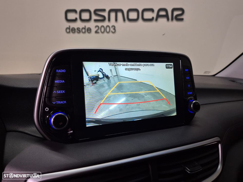 Hyundai Tucson 1.6 CRDi Executive - 24