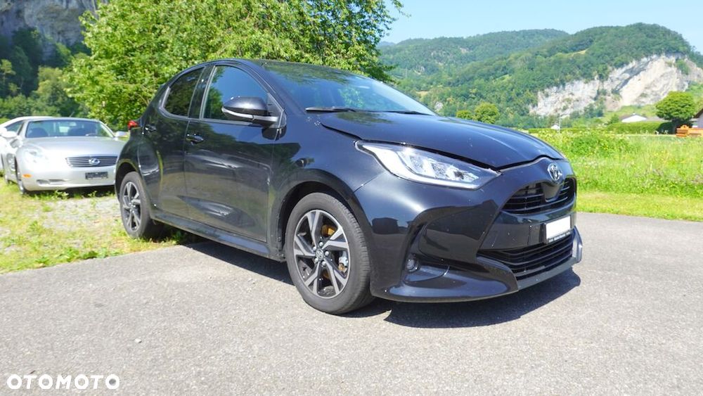 Toyota Yaris Hybrid 1.5 Style - 1