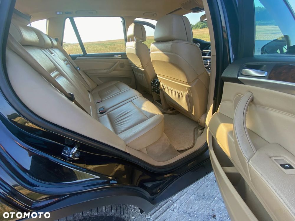 BMW X5 3.0si xDrive - 20