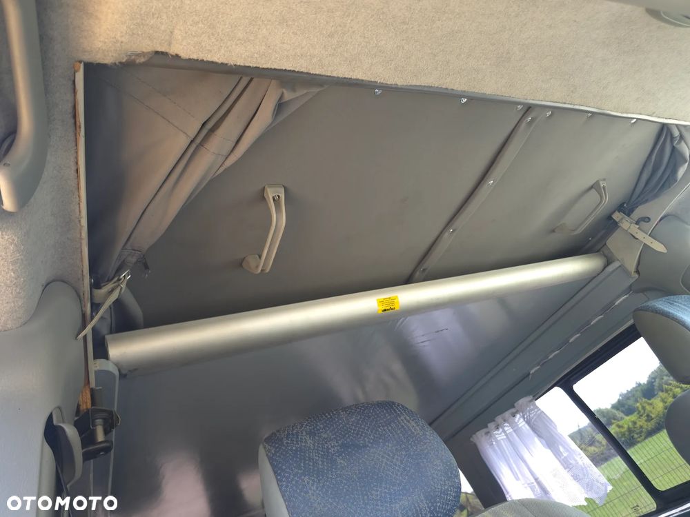 Renault Trafic - 21