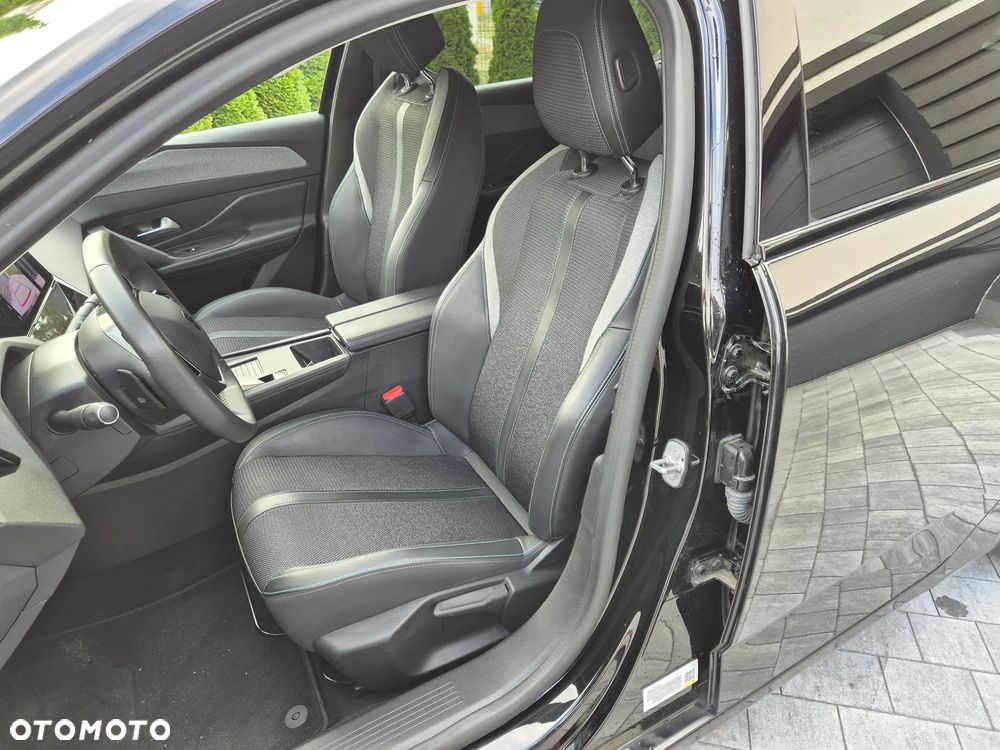 Peugeot 308 1.2 PureTech Allure S&S EAT8 - 21