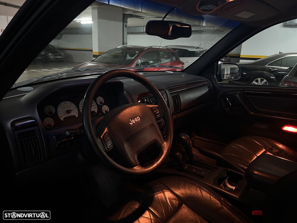 Jeep Grand Cherokee - 4