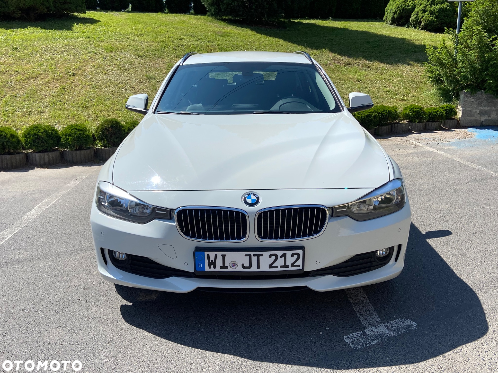 BMW Seria 3 318d Sport Line - 3