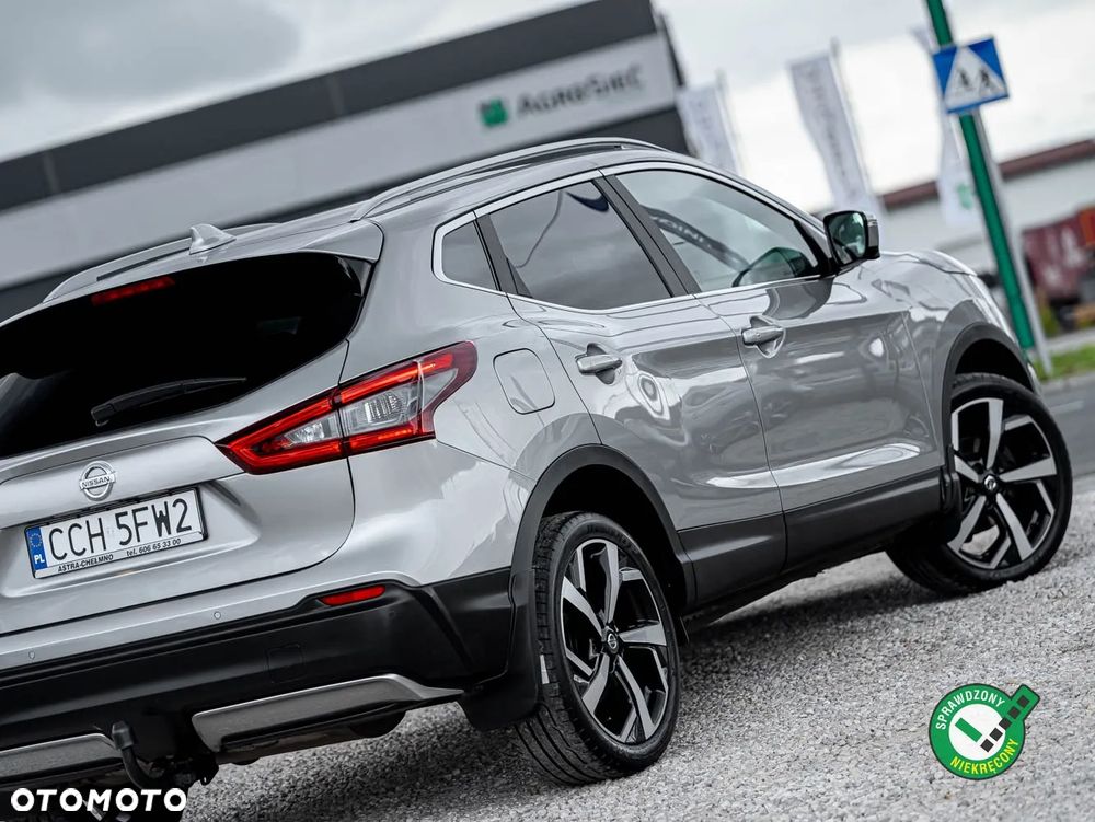 Nissan Qashqai 1.6 DCi Xtronic TEKNA - 9