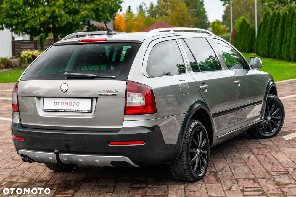 Skoda Octavia 2.0 TDI DPF 4x4 Scout - 10