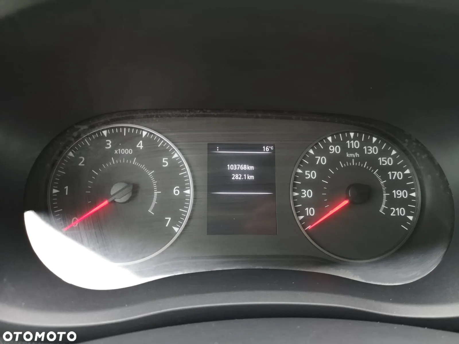 Renault MASTER BLASZAK SREDNI NOWY MODEL - 9