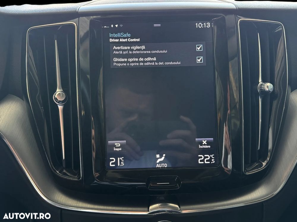Volvo XC 60 D4 AWD Geartronic Momentum - 18