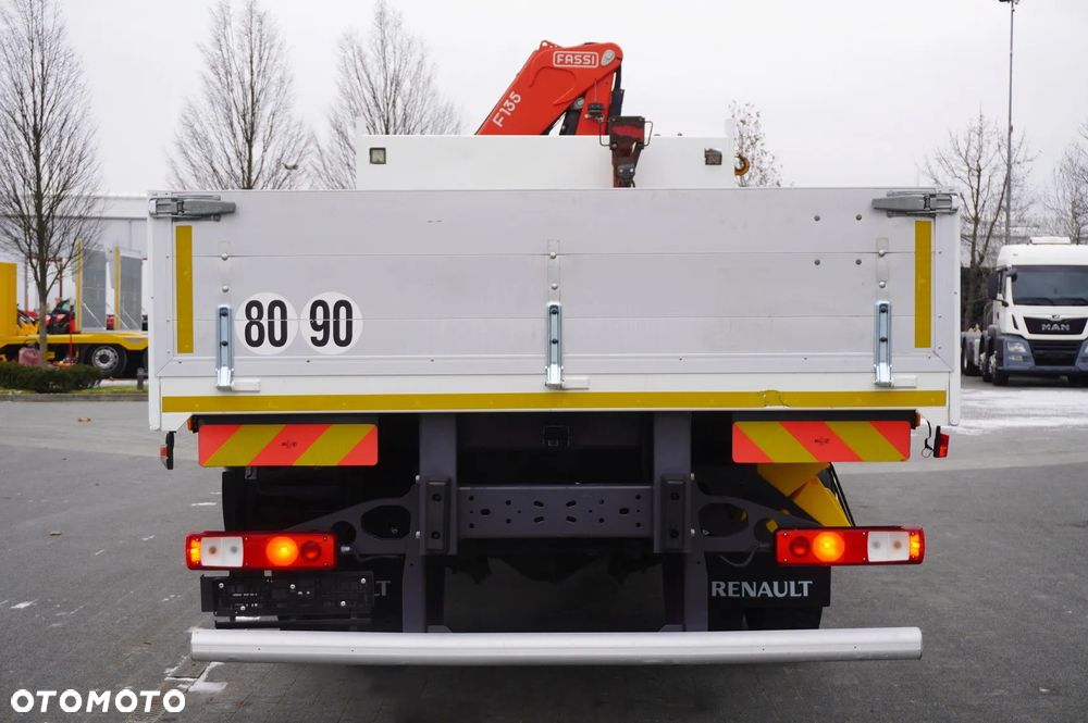 Renault C280 DTI 8 / HDS Fassi 5,6 t / Zasięg 8 m / Platforma 15 EPAL - 7