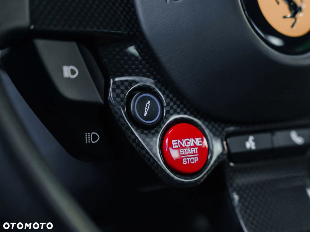 Ferrari Portofino - 9