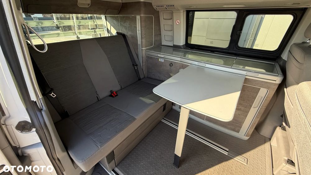 Volkswagen California - 14