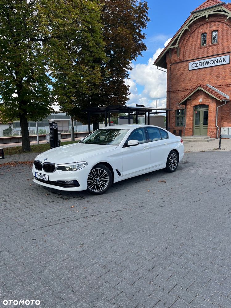 BMW Seria 5 518d Sport Line - 1