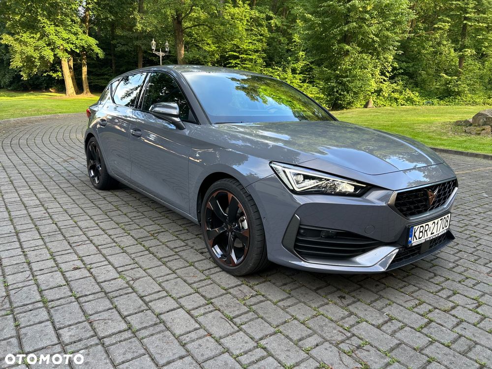 Cupra Leon 1.5 eTSI DSG Tribe Edition - 2