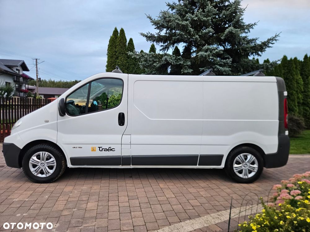 Renault Trafic - 2