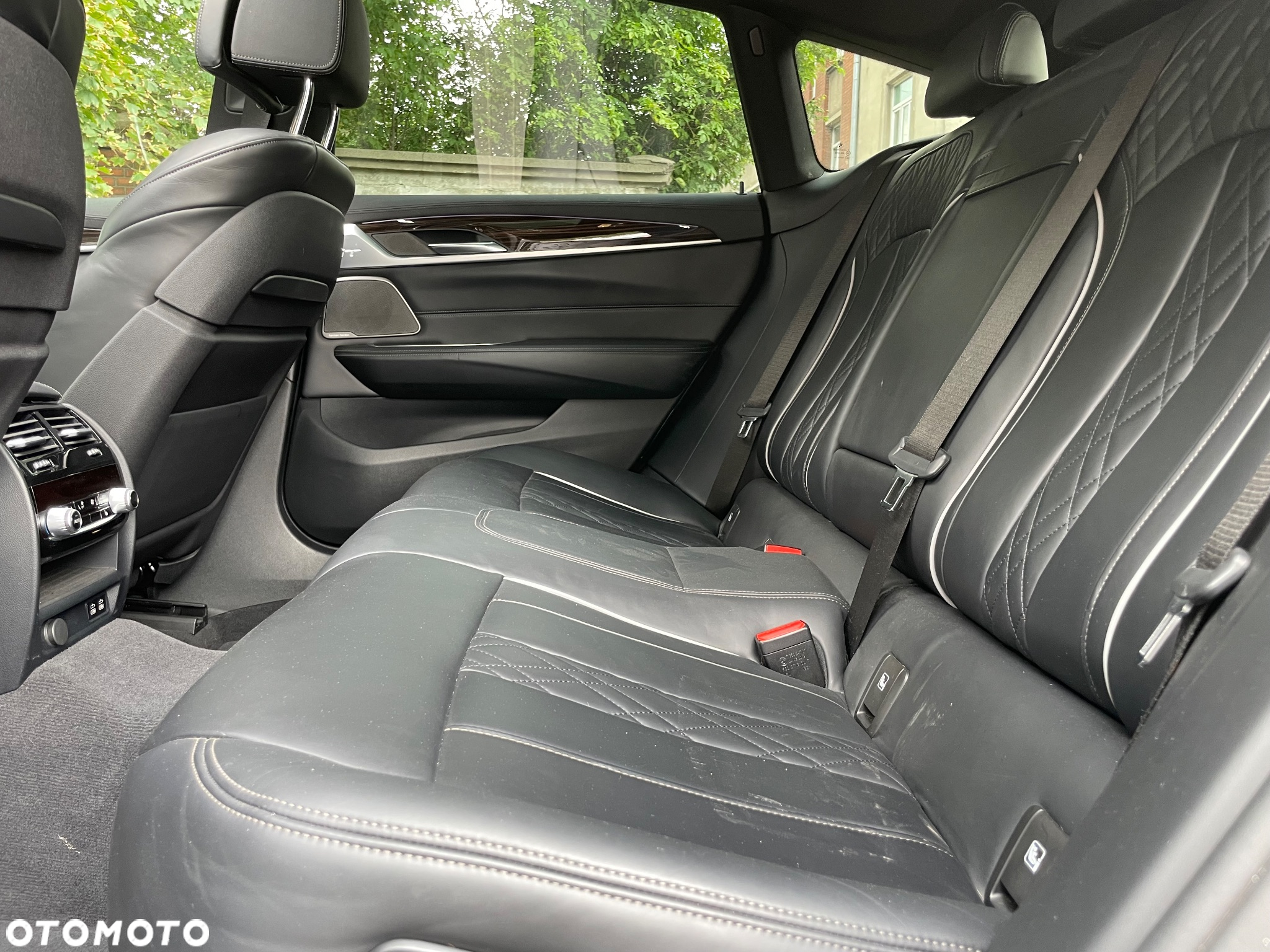 BMW Seria 6 - 32