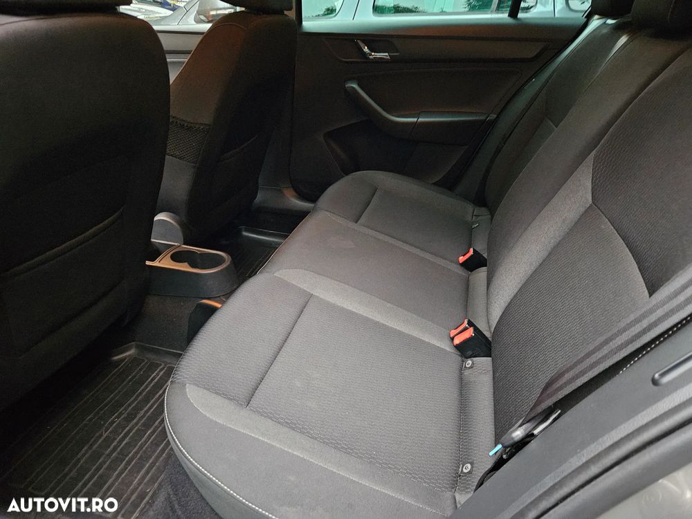 Skoda RAPID 1.2 TSI Ambition - 7