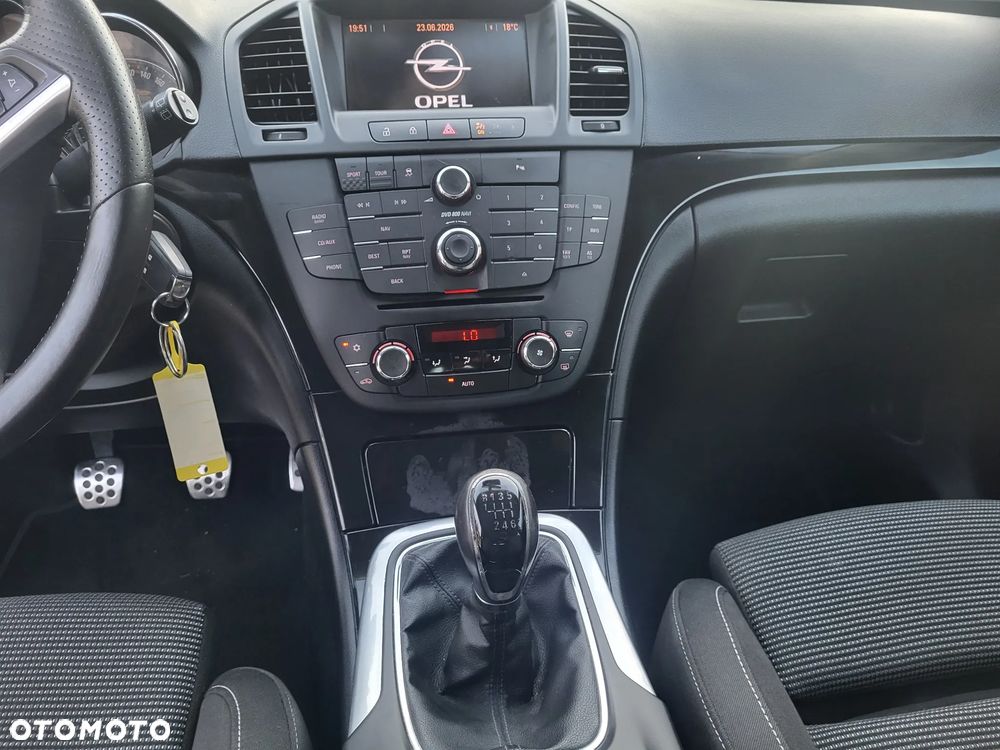 Opel Insignia 1.6 T Cosmo - 12