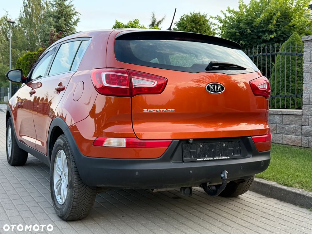 Kia Sportage 2.0 CVVT 2WD Attract - 2