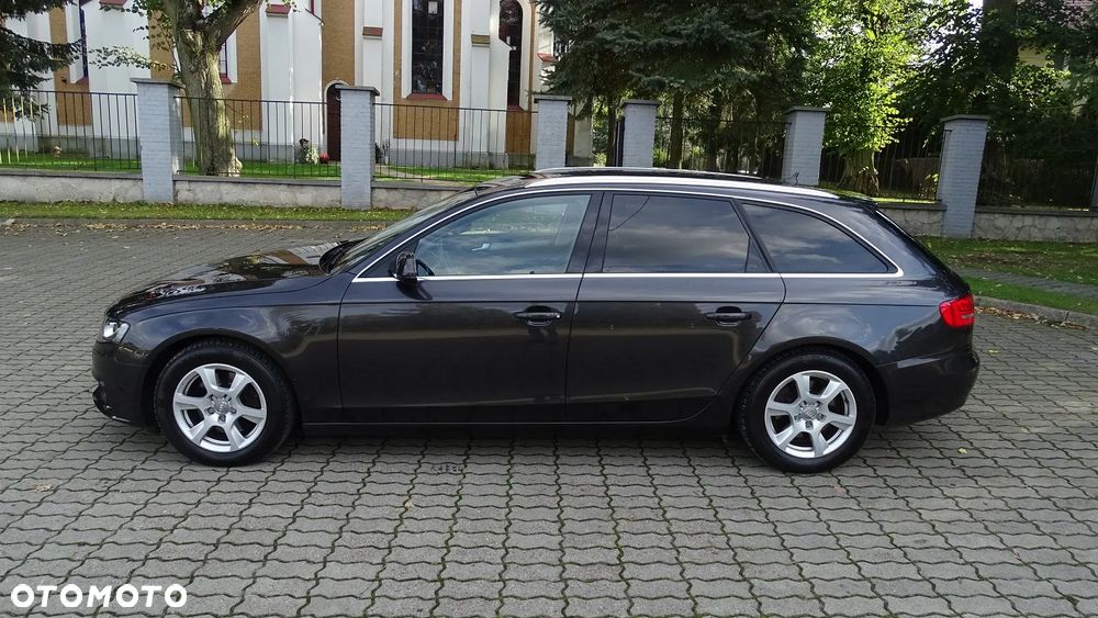 Audi A4 - 5
