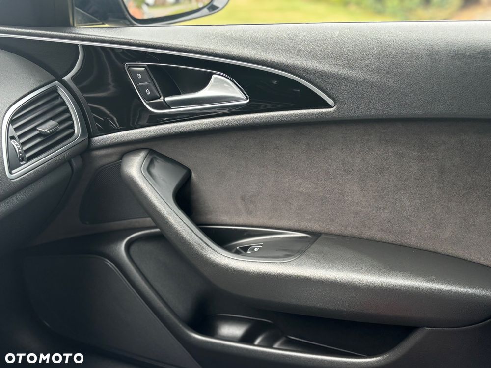 Audi A6 Avant 3.0 TDI quattro S tronic - 28