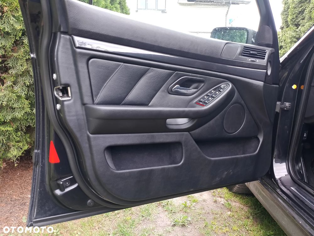 BMW Seria 5 520i - 15