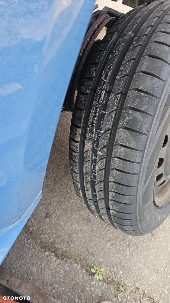 Toyota Yaris 1.5 Comfort - 22