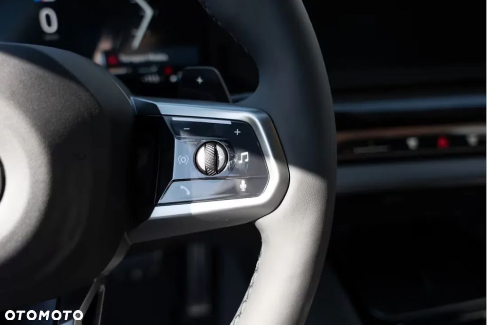 BMW Seria 5 520i mHEV M Sport - 17
