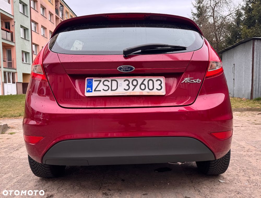 Ford Fiesta 1.25 Celebration - 6