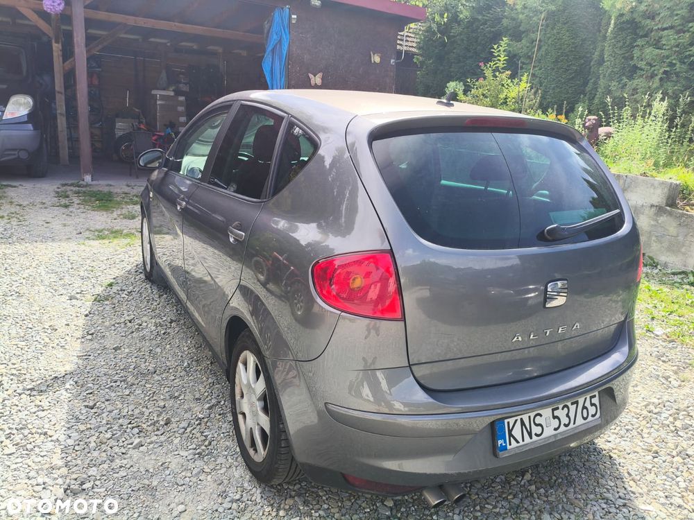 Seat Altea - 2