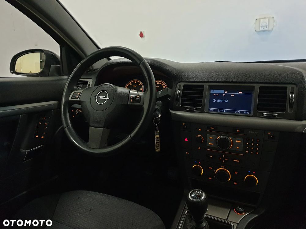 Opel Vectra 1.9 CDTI Cosmo - 2