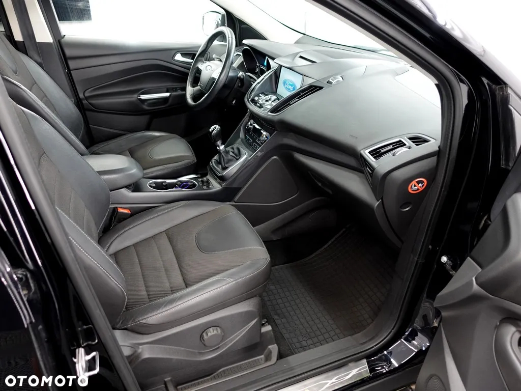 Ford Kuga 2.0 TDCi 4WD Titanium - 11
